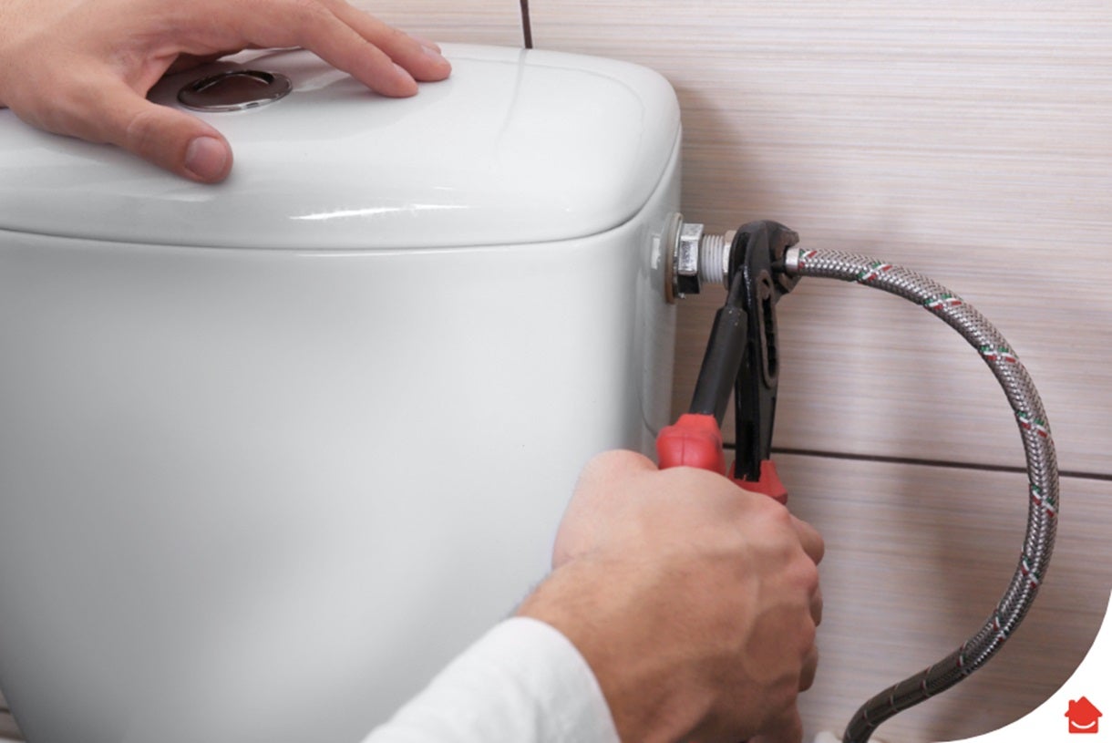 How to replace a toilet cistern HomeServe