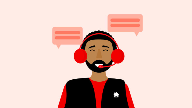 A HomeServe contact centre agent helping a customer with a claim.