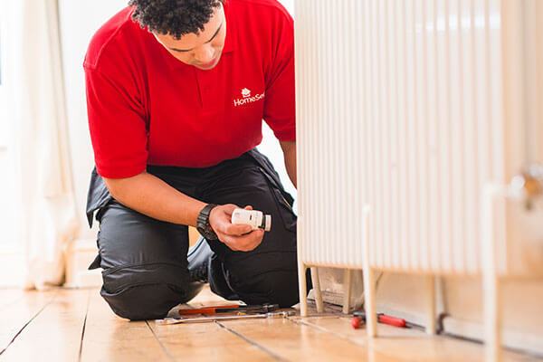 HomeServe approved Gas Safe Registered Engineer fixing radiator - 'Make a claim'
